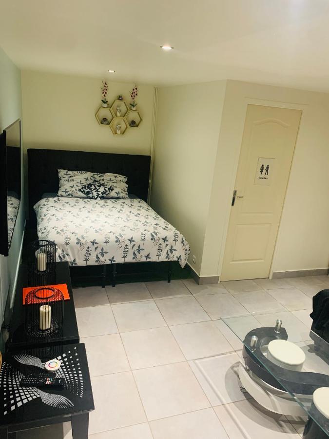 Appartement Cosy Proche Roissy Cdg Asterix Disneyland Paris Goussainville  Eksteriør billede
